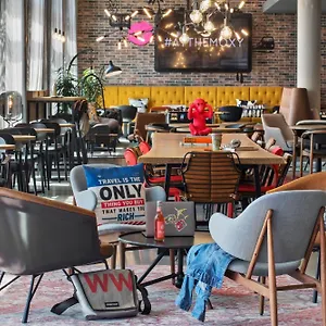 Otel Moxy Frankfurt Airport